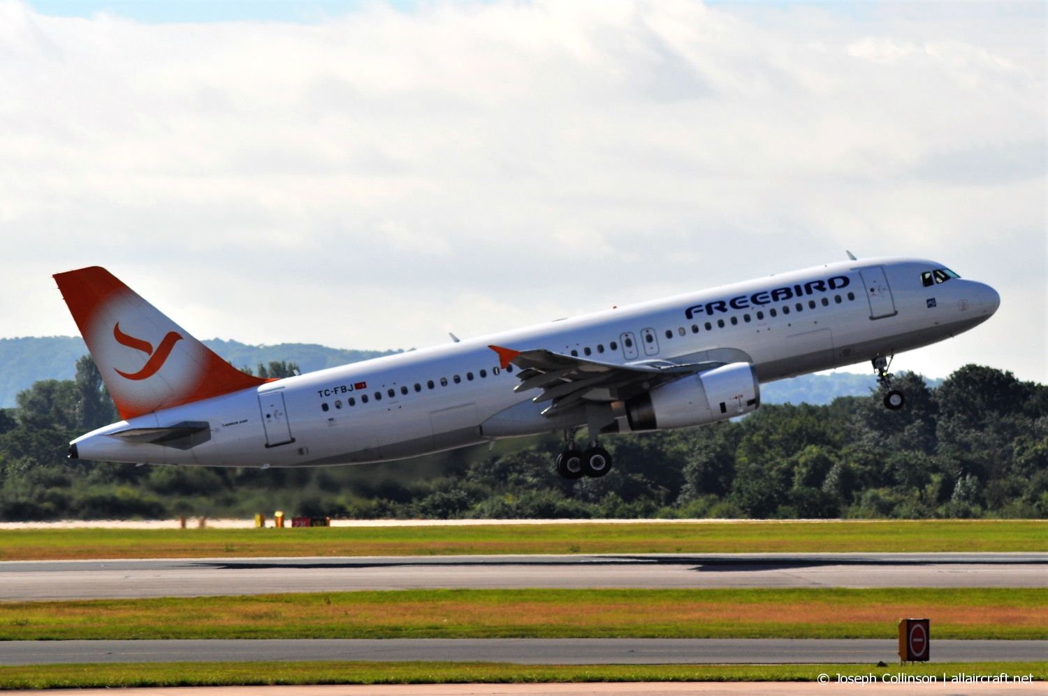 TC-FBJ (580) 1996 Airbus A320-232