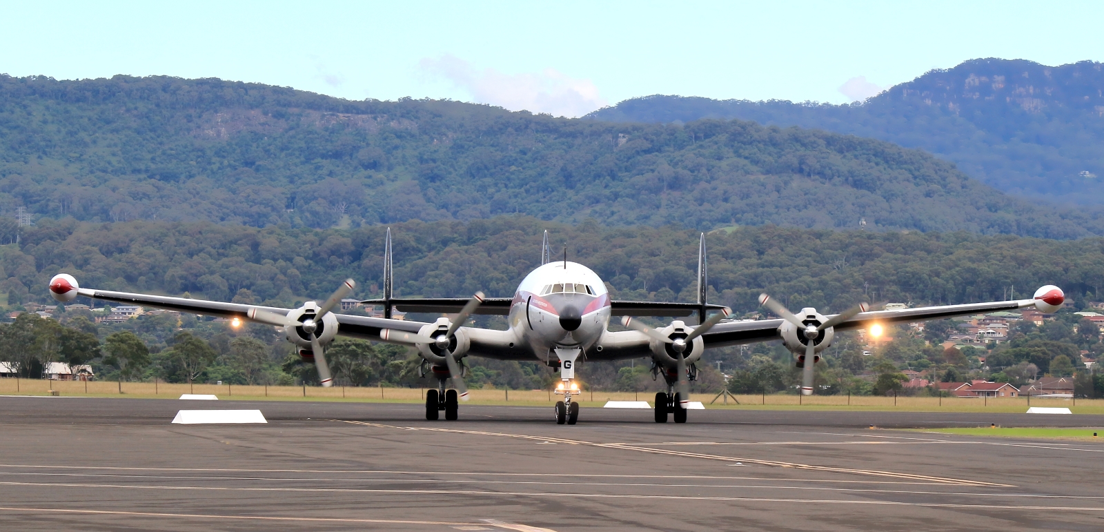 VH-EAG (4176) 1954 Lockheed C-121C Super Constellation
