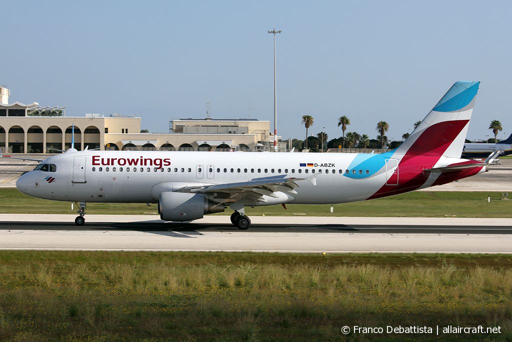 D-ABZK (3213) 2007 Airbus A320-216
