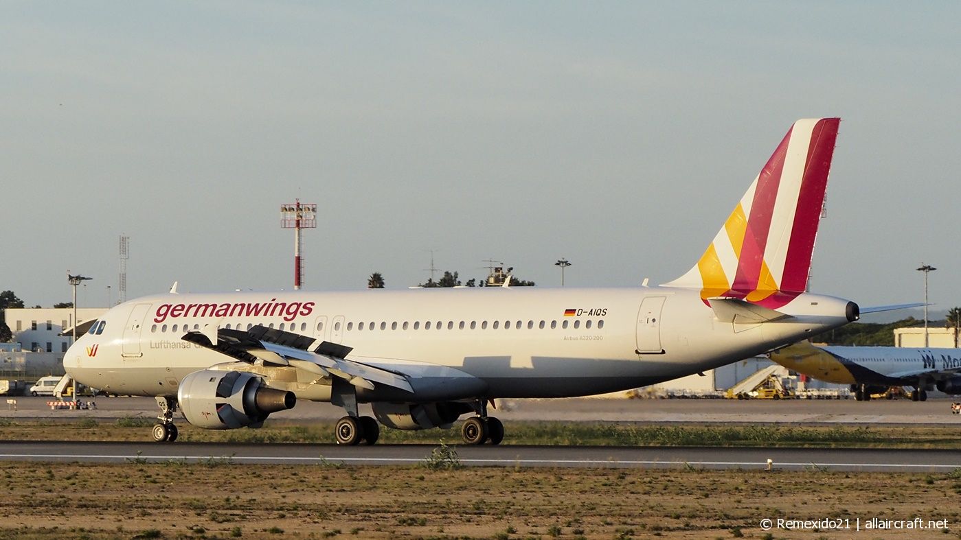 D-AIQS (401) 1993 Airbus A320-211