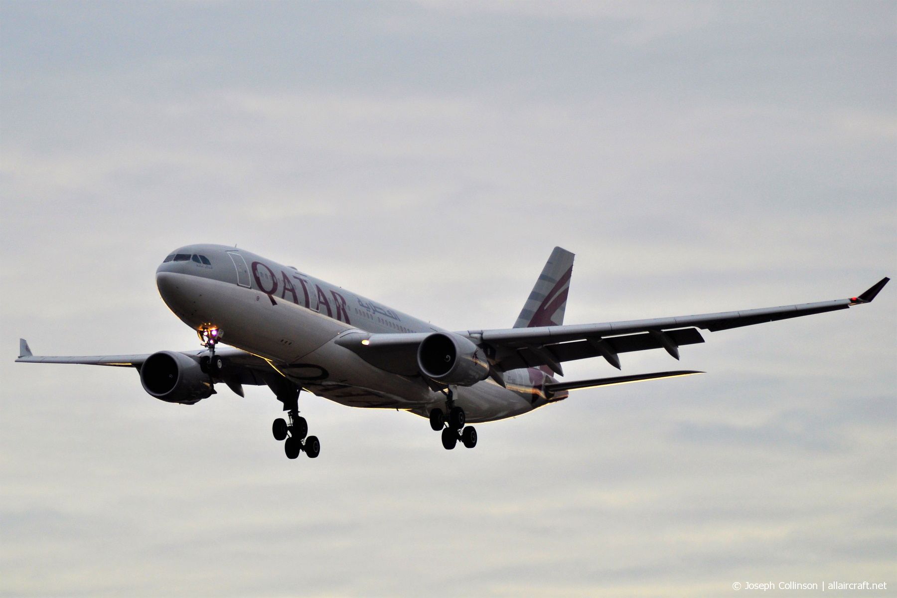 A7-ACF (638) 2004 Airbus A330-203