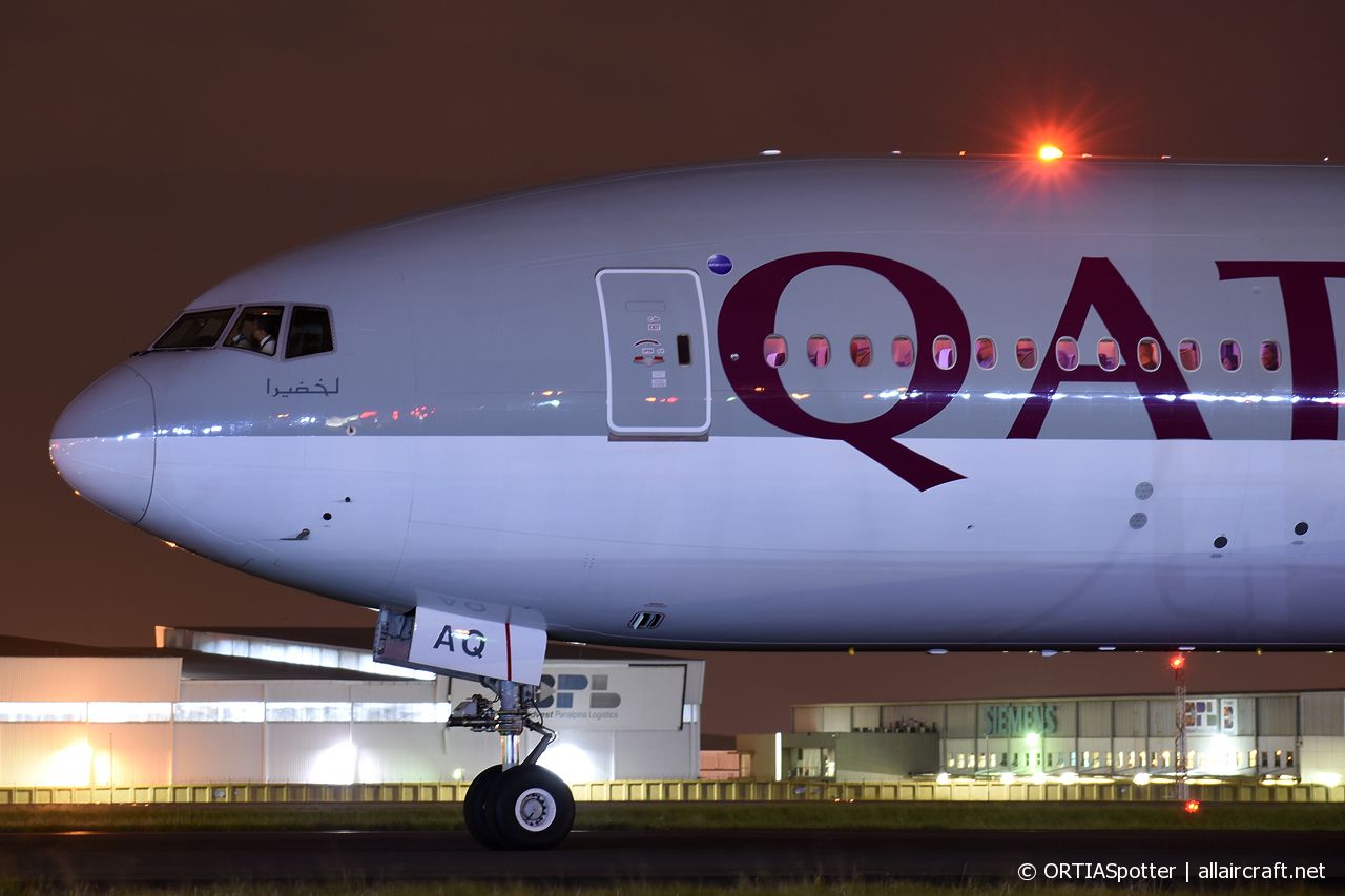 A7-BAQ (38247) 2010 Boeing 777-3DZ(ER)
