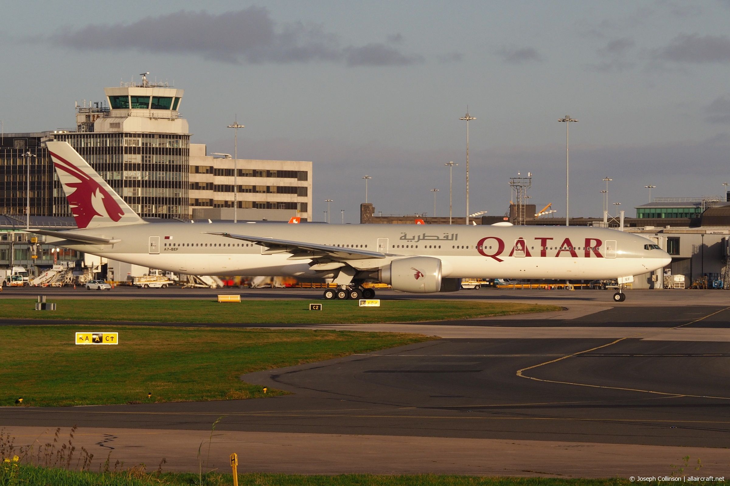 A7-BEF (60332) 2015 Boeing 777-3DZ(ER)