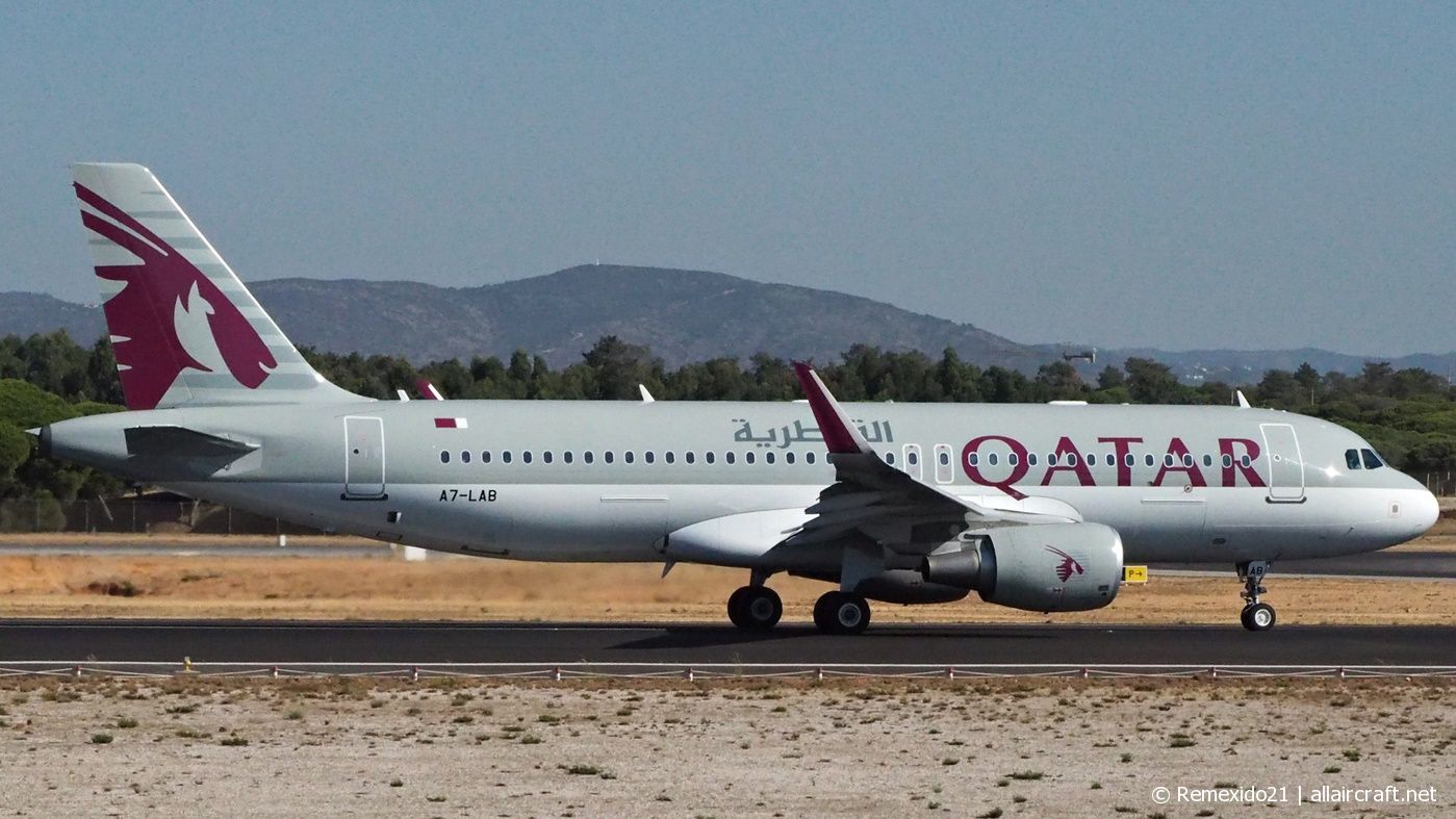 A7-LAB · Airbus A320-214(WL) · (FAO / LPFR)