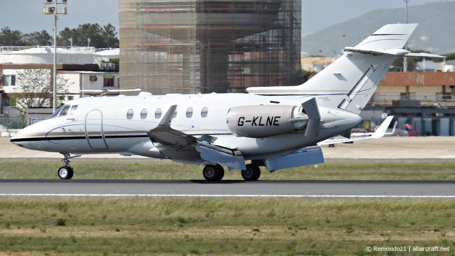 G-KLNE (HA-0186) 2011 Hawker Beechcraft 900XP