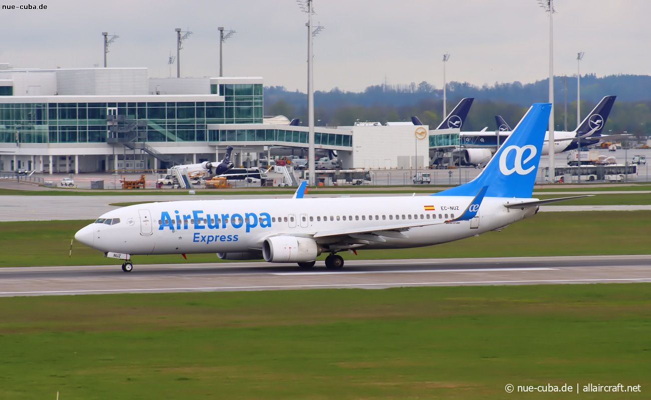 EC-NUZ (39866) 2015 Boeing 737-8GP(WL)