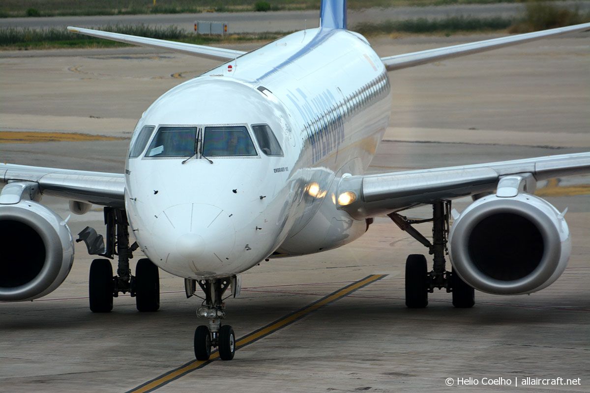EC-KYO (19000276) 2009 Embraer 190-200LR