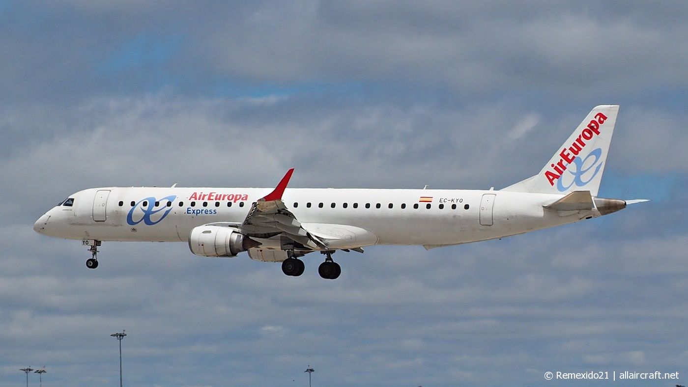 EC-KYO (19000276) 2009 Embraer 190-200LR