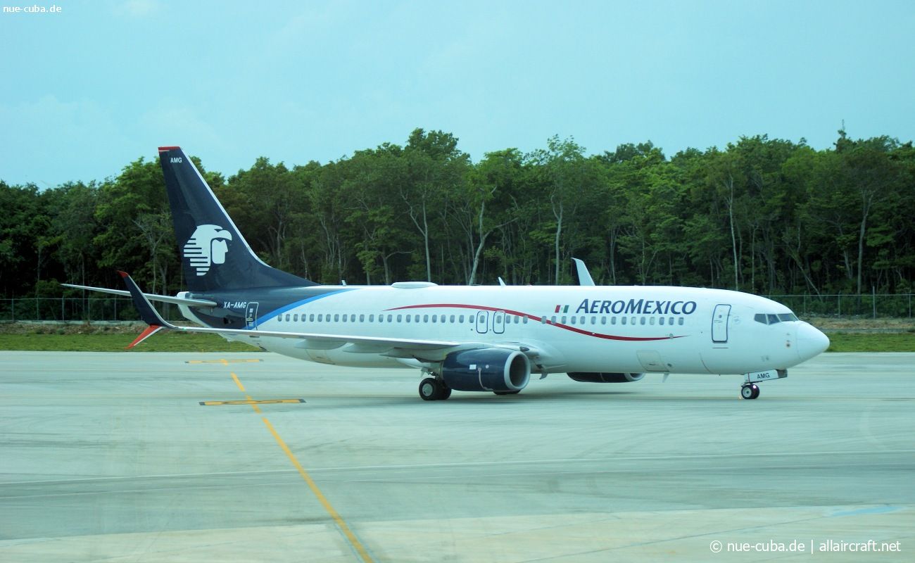 XA-AMG (39439) 2014 Boeing 737-81D(WL)