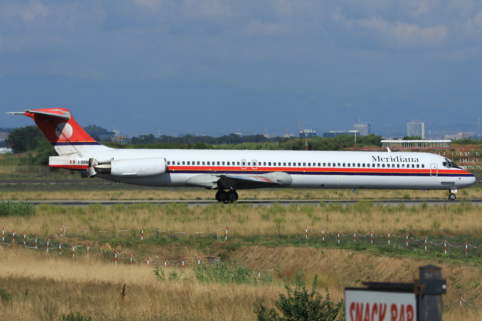 I-SMEP (49740) 1989 McDonnell Douglas MD-82
