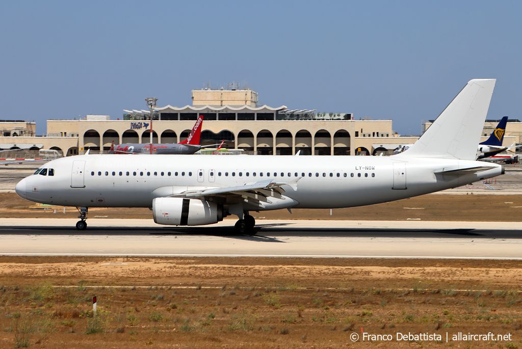 LY-NOW (4328) 2010 Airbus A320-232