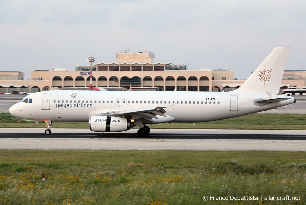 LY-SPC (415) 1993 Airbus A320-231