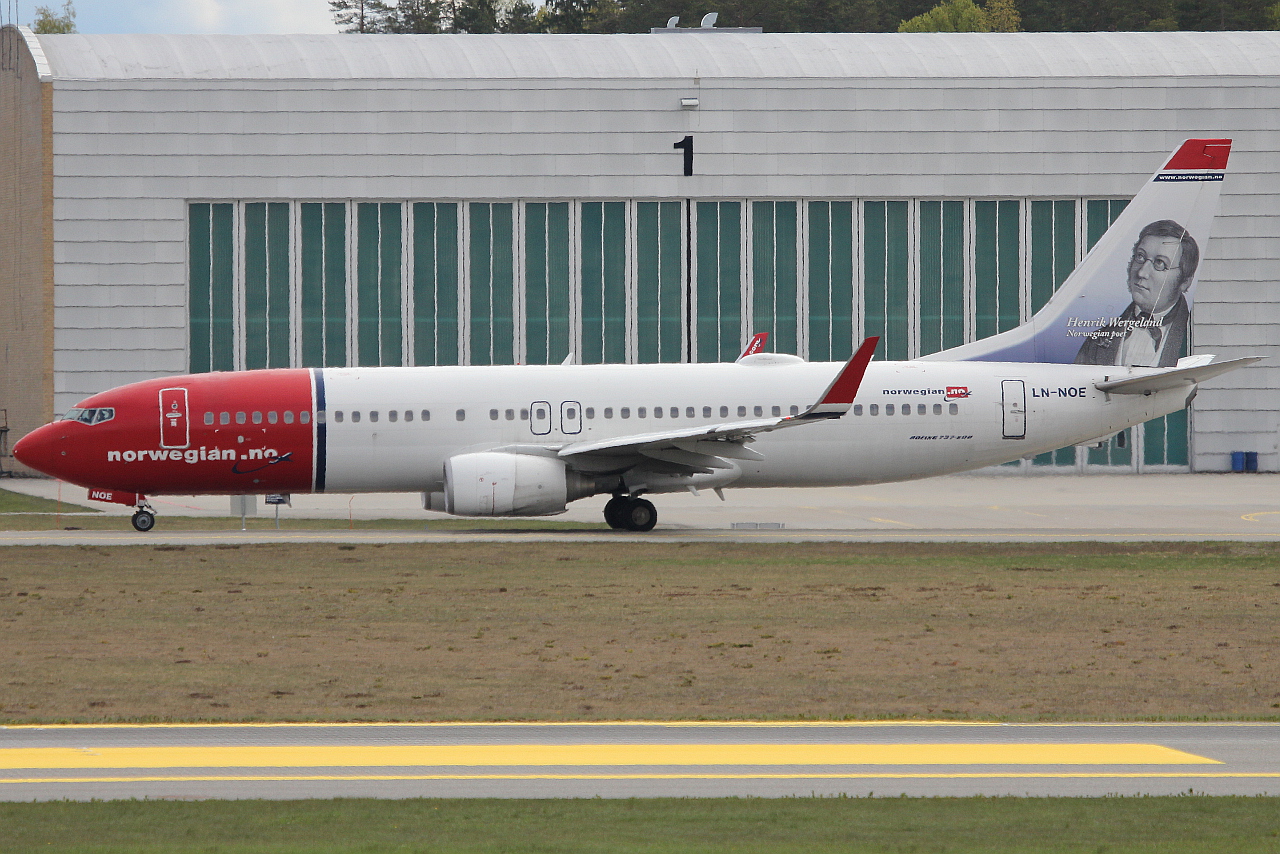 LN-NOE (35283) 2008 Boeing 737-8Q8 WL