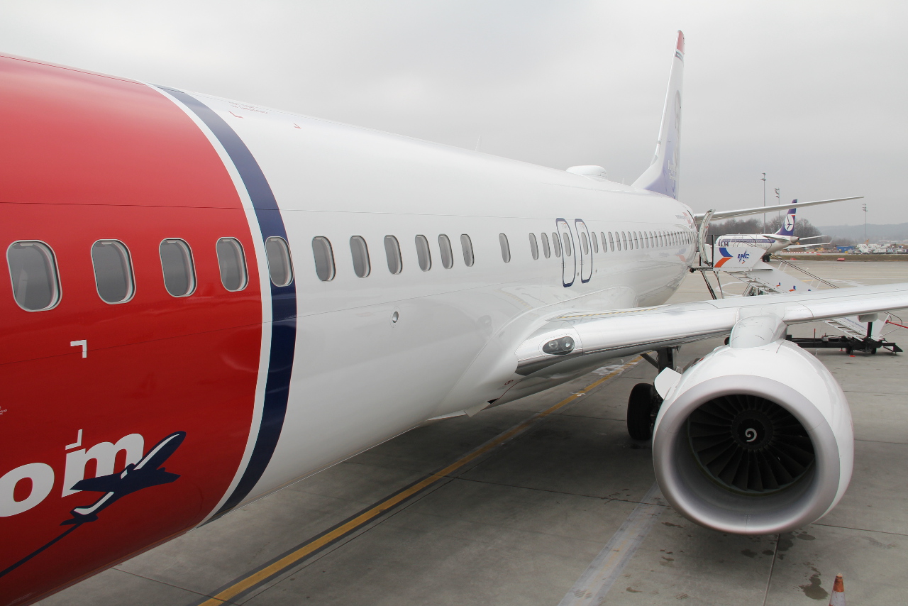 LN-NGS (39029) 2014 Boeing 737-8JP WL