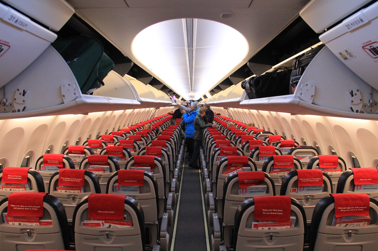 LN-NOZ (39420) 2011 Boeing 737-8JP WL