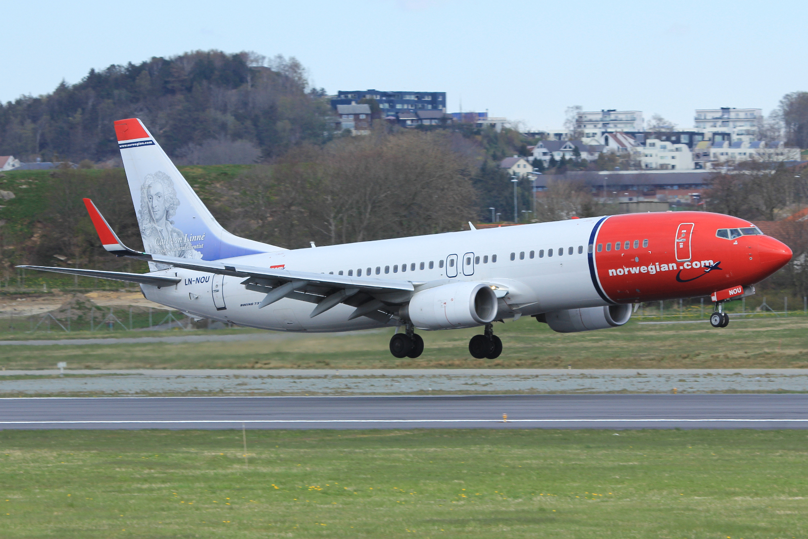 LN-NOU (29674) 2009 Boeing 737-8FZ WL