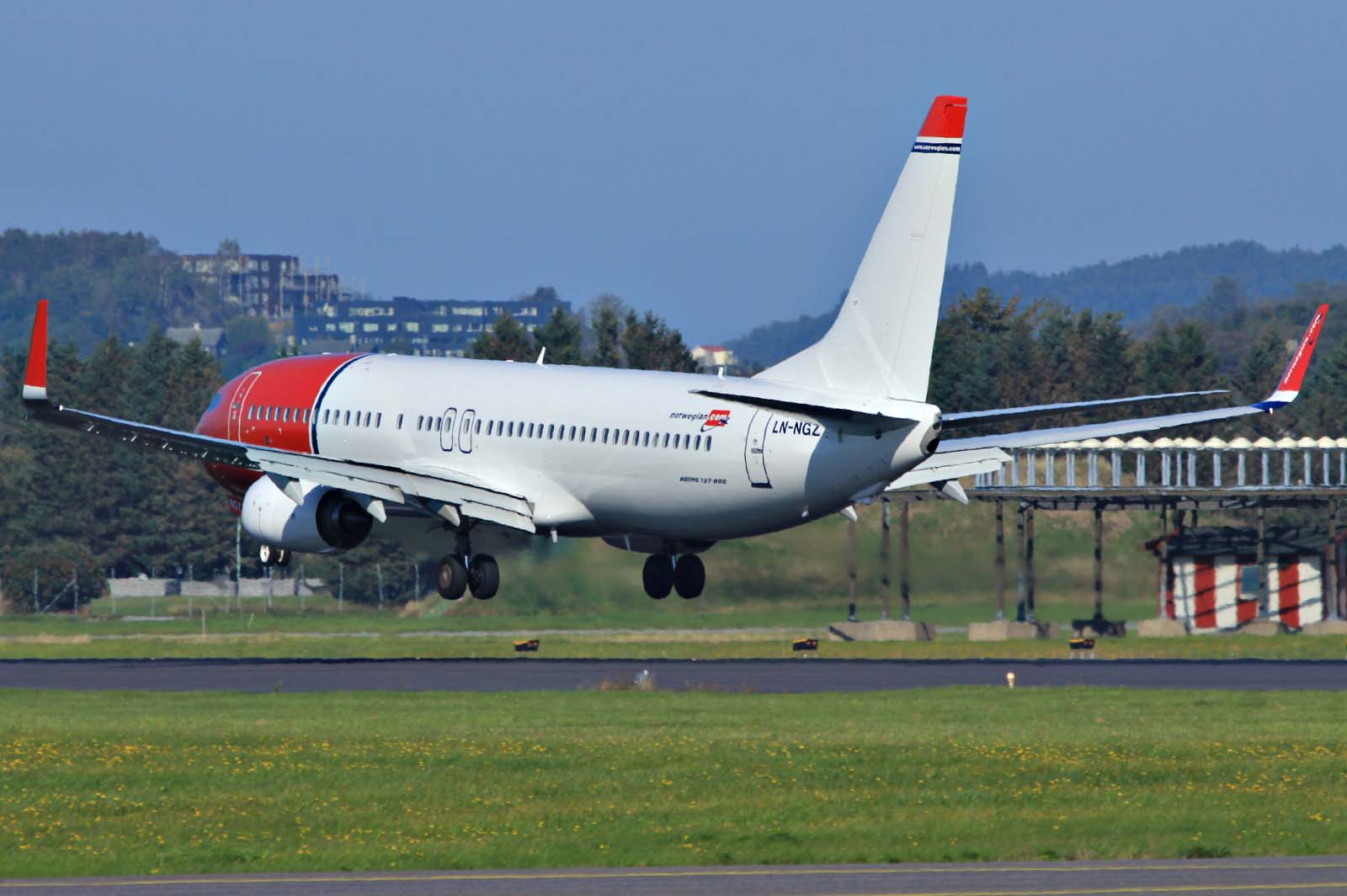 LN-NGZ (41127) 2014 Boeing 737-8JPWL