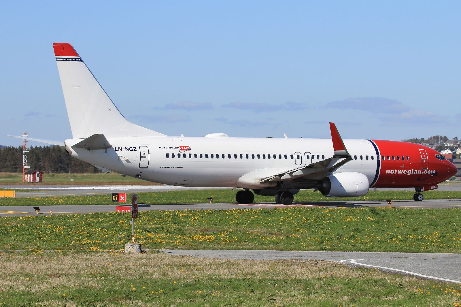 LN-NGZ (41127) 2014 Boeing 737-8JPWL