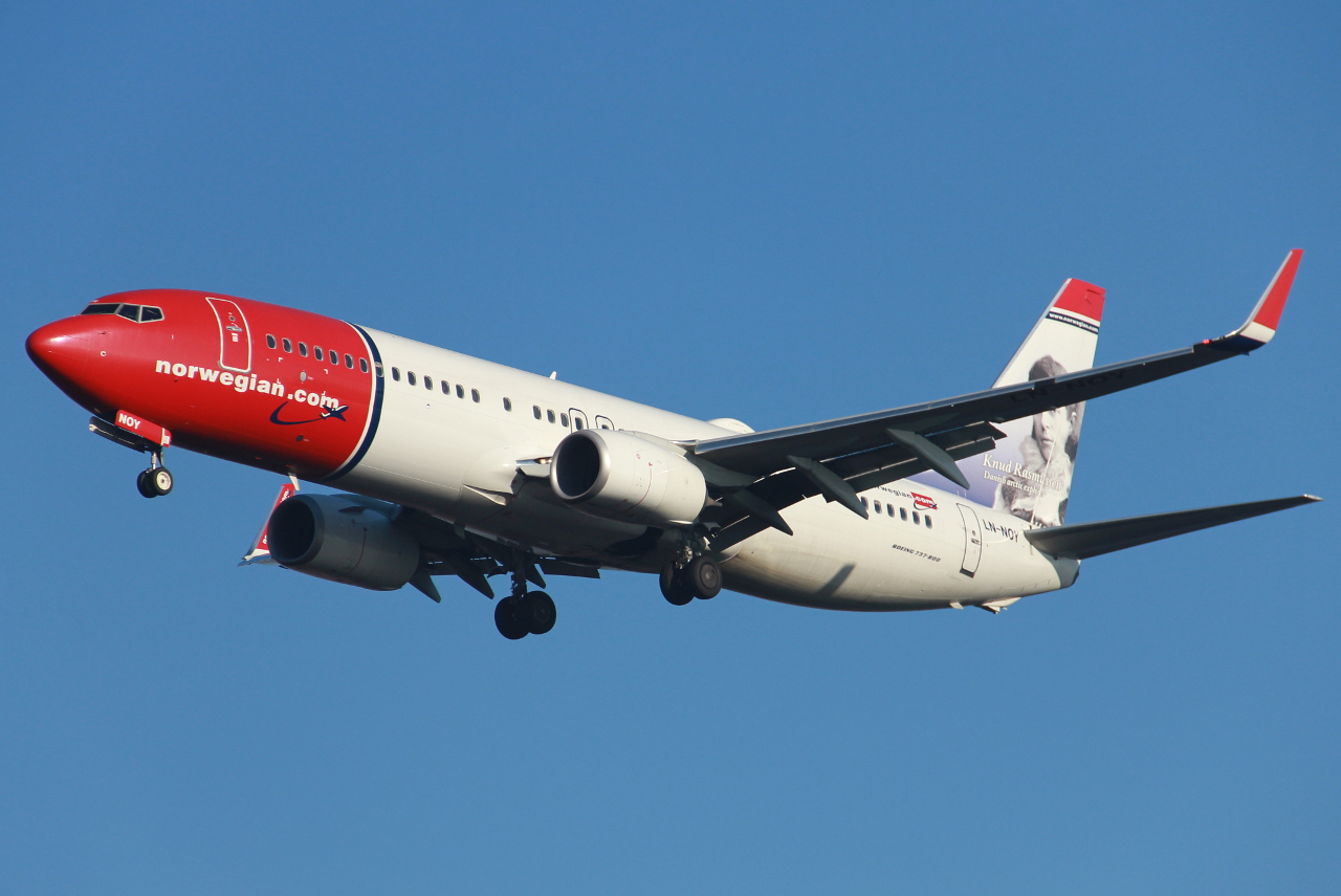 LN-NOY (39419) 2011 Boeing 737-8JP WL