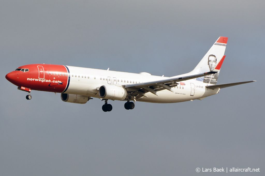 LN-ENR (42093) 2017 Boeing 737-8JP(WL)