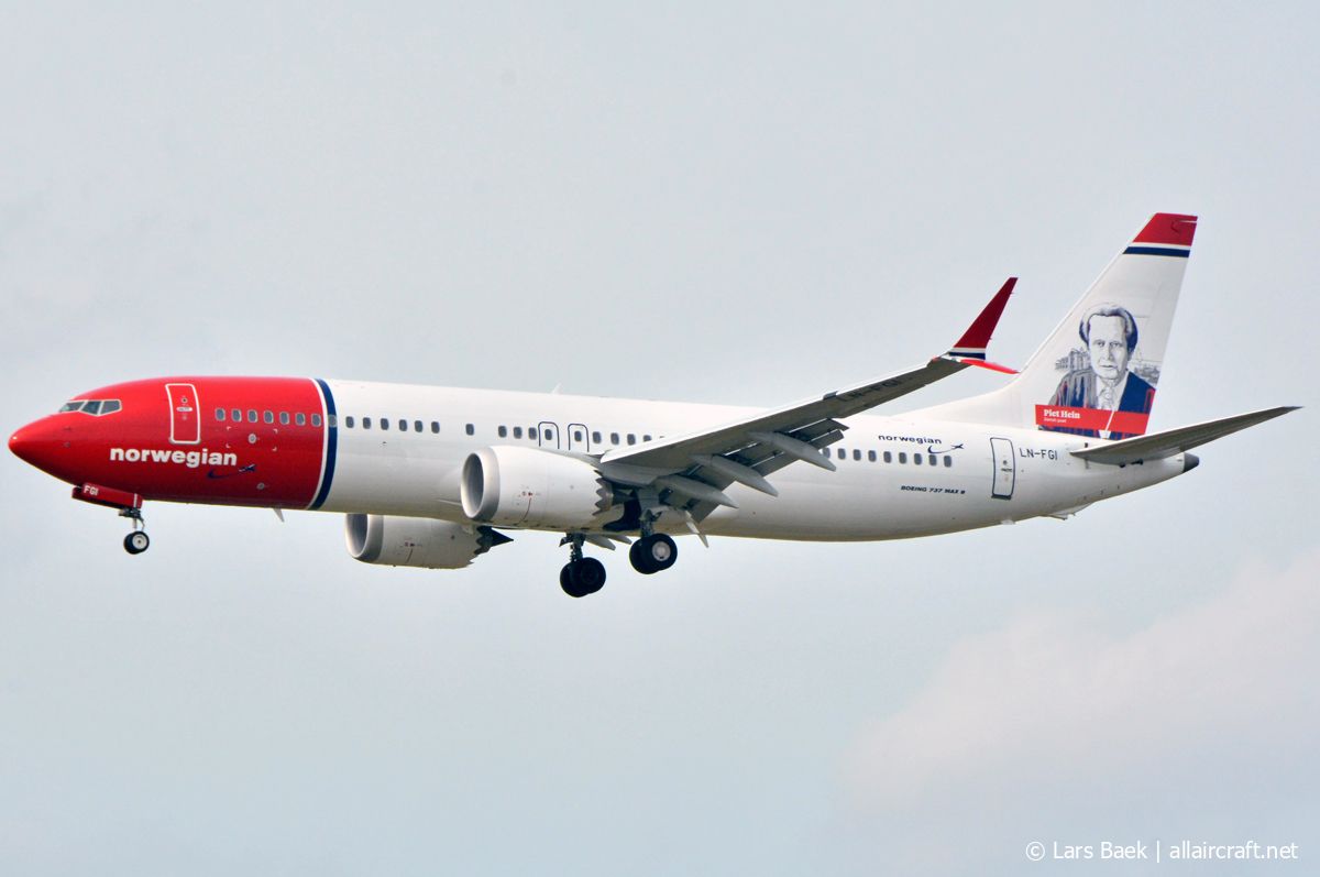 LN-FGI (65185) 2022 Boeing 737-8 MAX