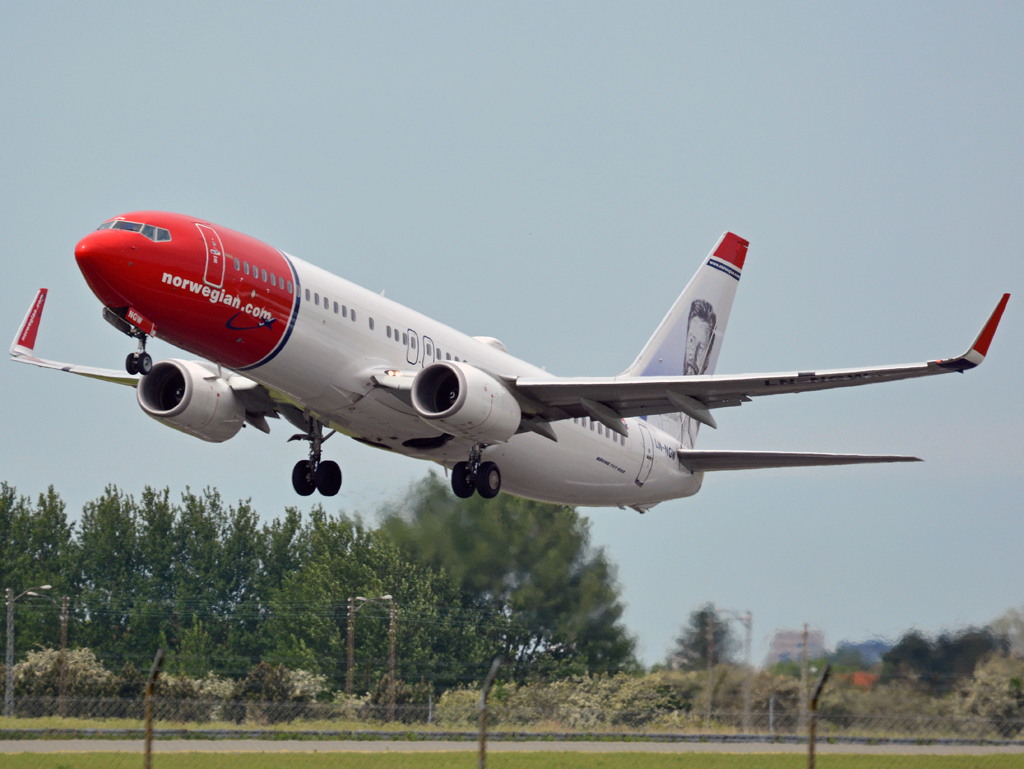 LN-NGW (39032) 2014 Boeing 737-8JP WL