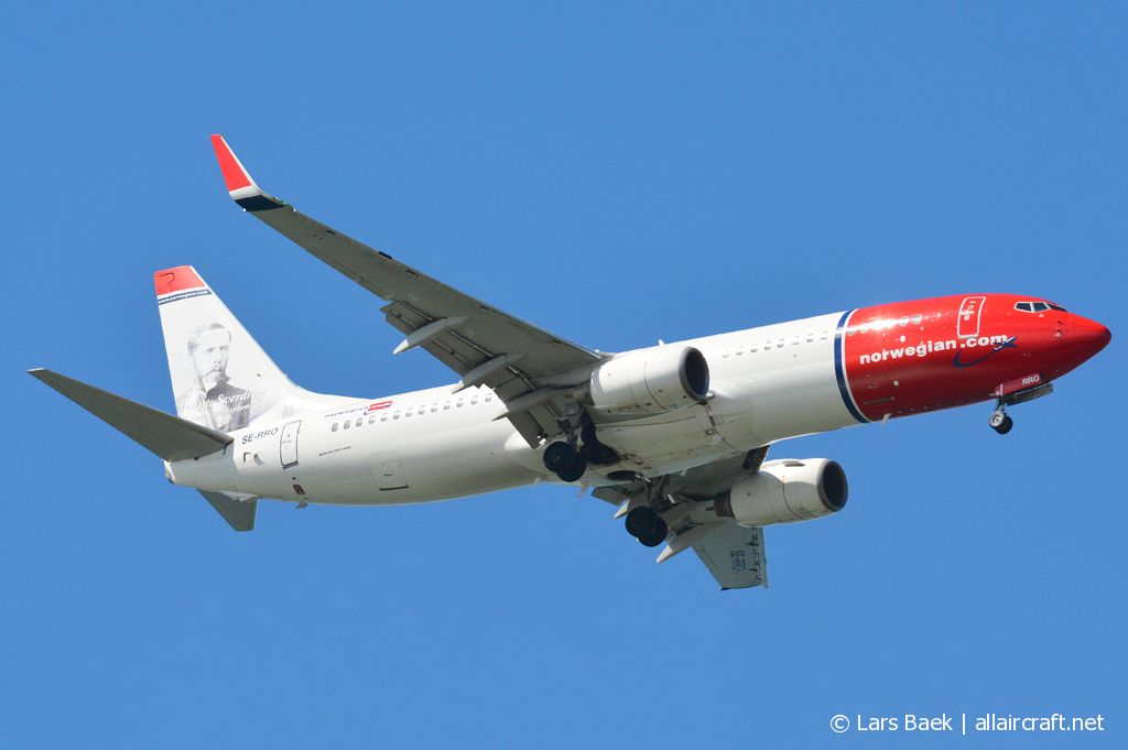 SE-RRO (40868) 2011 Boeing 737-8JP(WL)