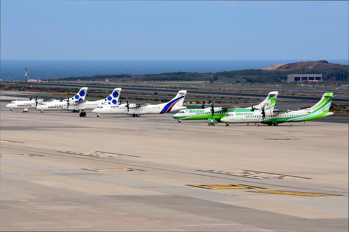 EC-IYH ( 330 ) 1992 ATR-72-202(F)