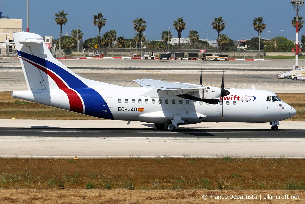 EC-JAD ( 321 ) 1992 ATR-42-300