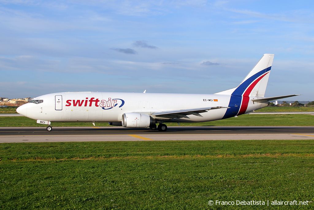 EC-MCI (26298) 1993 Boeing 737-4Q8(SF)