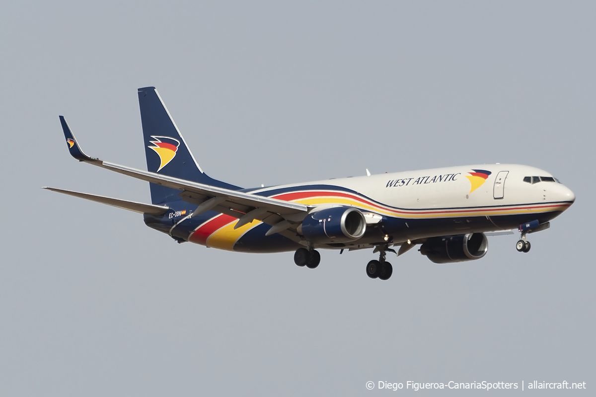 EC-OBN (32612) 2002 Boeing 737-83N(BCF)(WL)