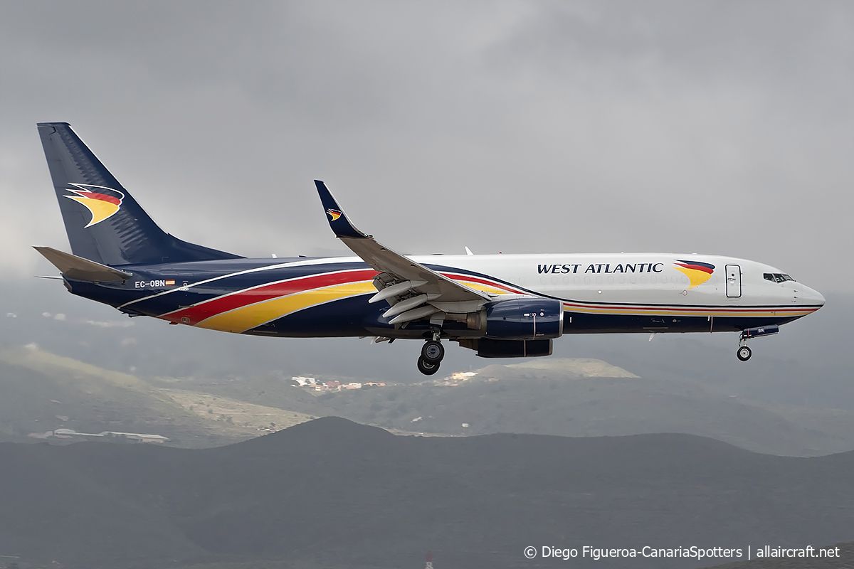 EC-OBN (32612) 2002 Boeing 737-83N(BCF)(WL)