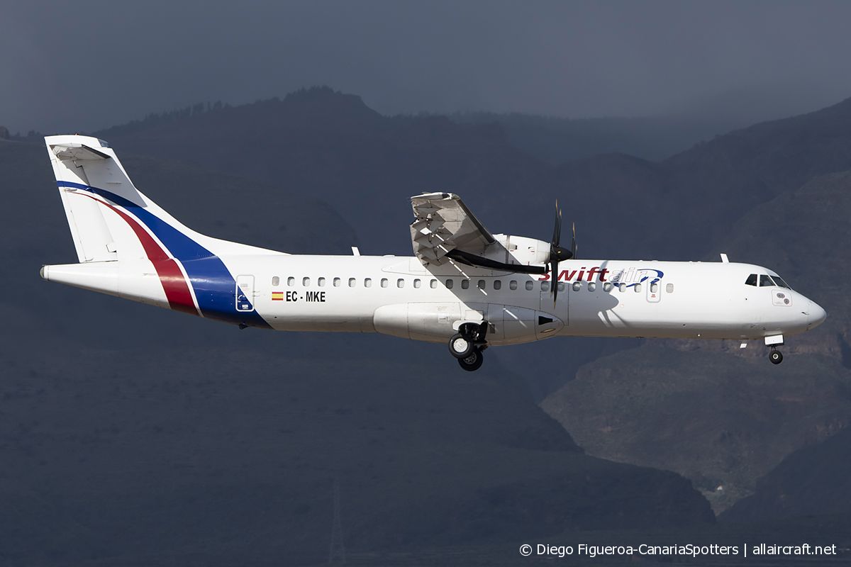 EC-MKE (494) 1997 ATR-72-500