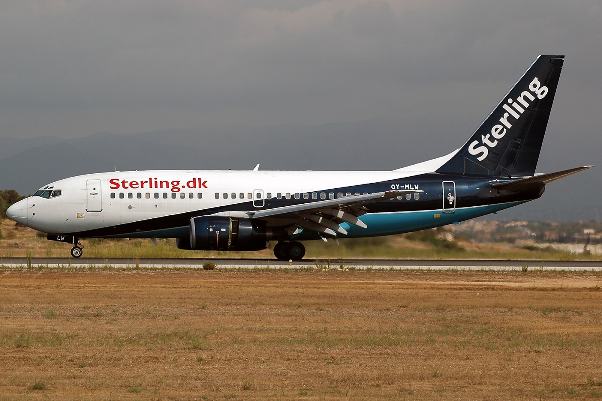 OY-MLW (29078) 1999 Boeing 737-73S