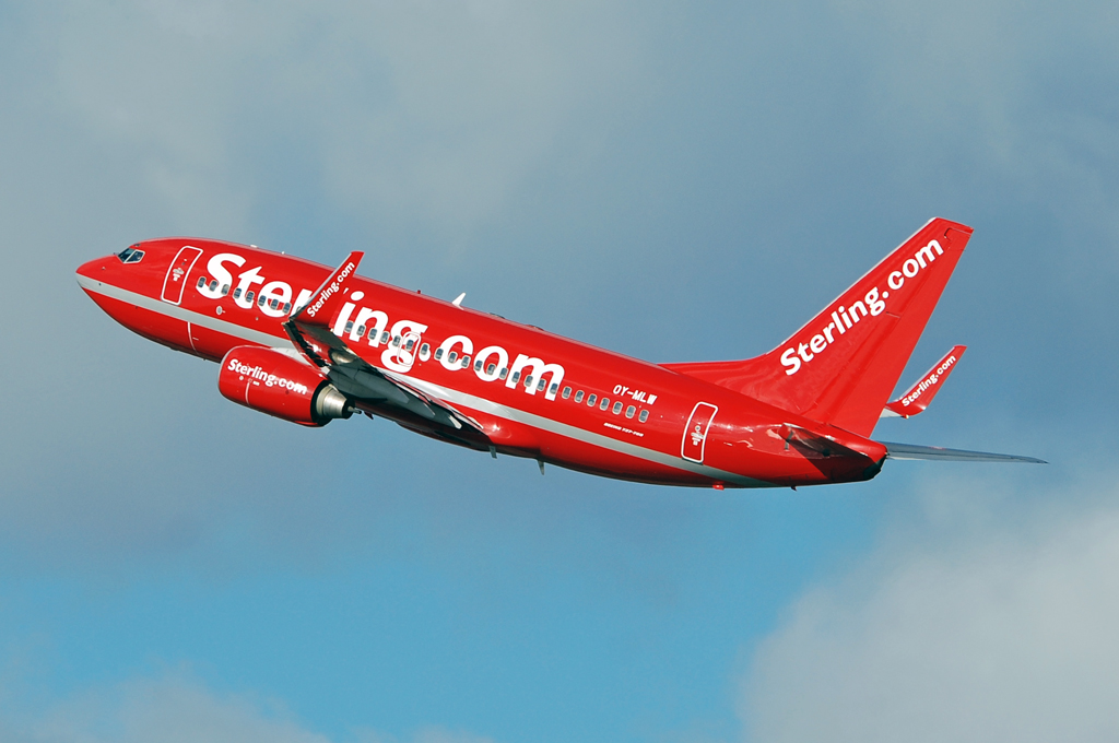 OY-MLW (29078) 1999 Boeing 737-73S(WL)