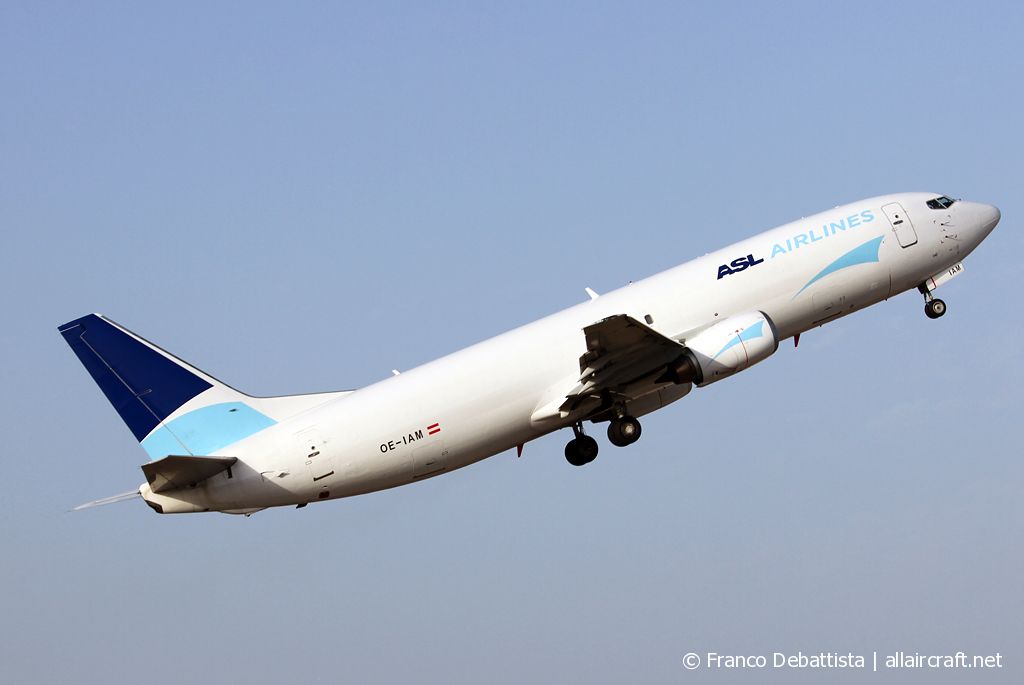 OE-IAM (28886) 1997 Boeing 737-490(SF)