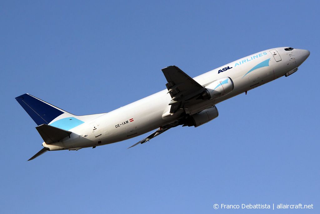 OE-IAM (28886) 1997 Boeing 737-490(SF)