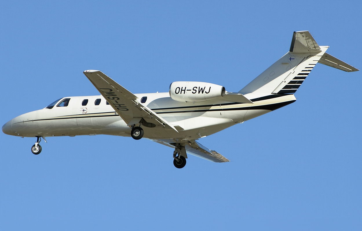 OH-SWJ (cn 525A443) Cessna 525A CJ2 Plus