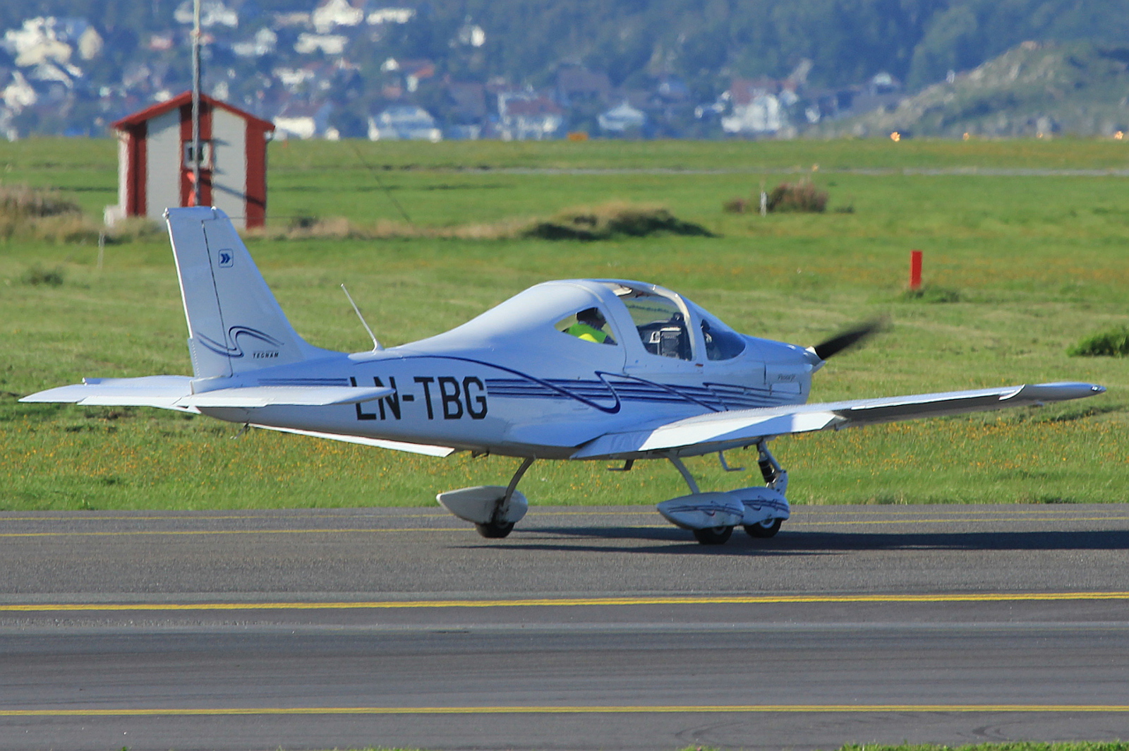 LN-TBG (222) 2014 Tecnam P2002JF Sierra