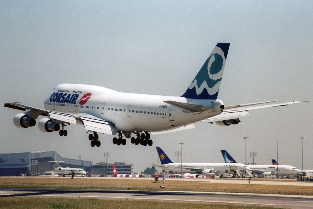 F-GSEX (023028) Boeing 747-312