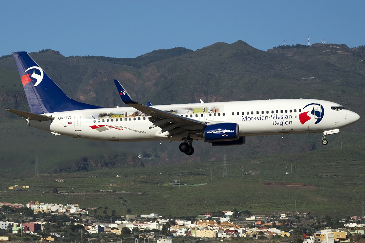 OK-TVL (37076) 2010 Boeing 737-8FN(WL)