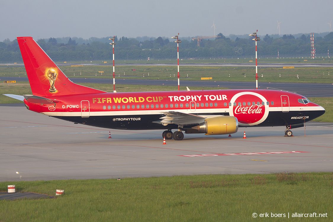 G-POWC (25402) 1991 Boeing 737-33A QC