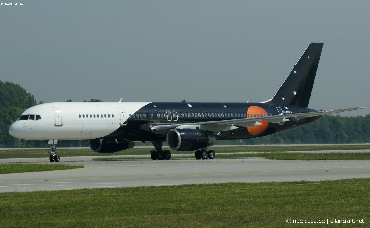 G-ZAPX (29309) 2000 Boeing 757-256