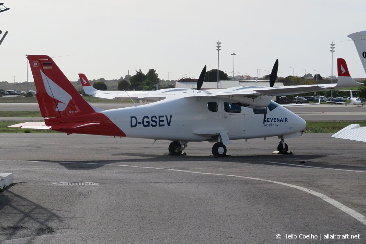 D-GSEV (290) Tecnam P2006T