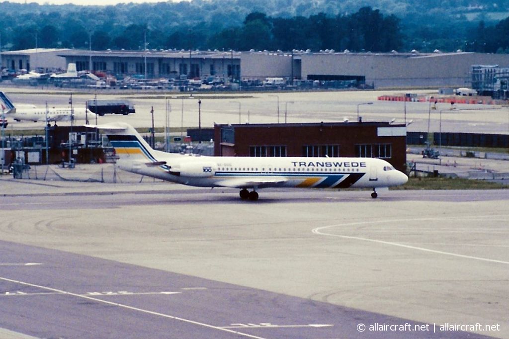 SE-DUG (11330) 1991 Fokker 100