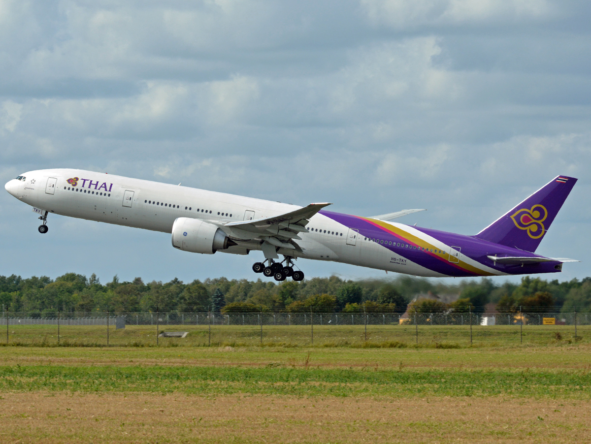 HS-TKY, (cn 42114), Boeing 777-3D7/ER