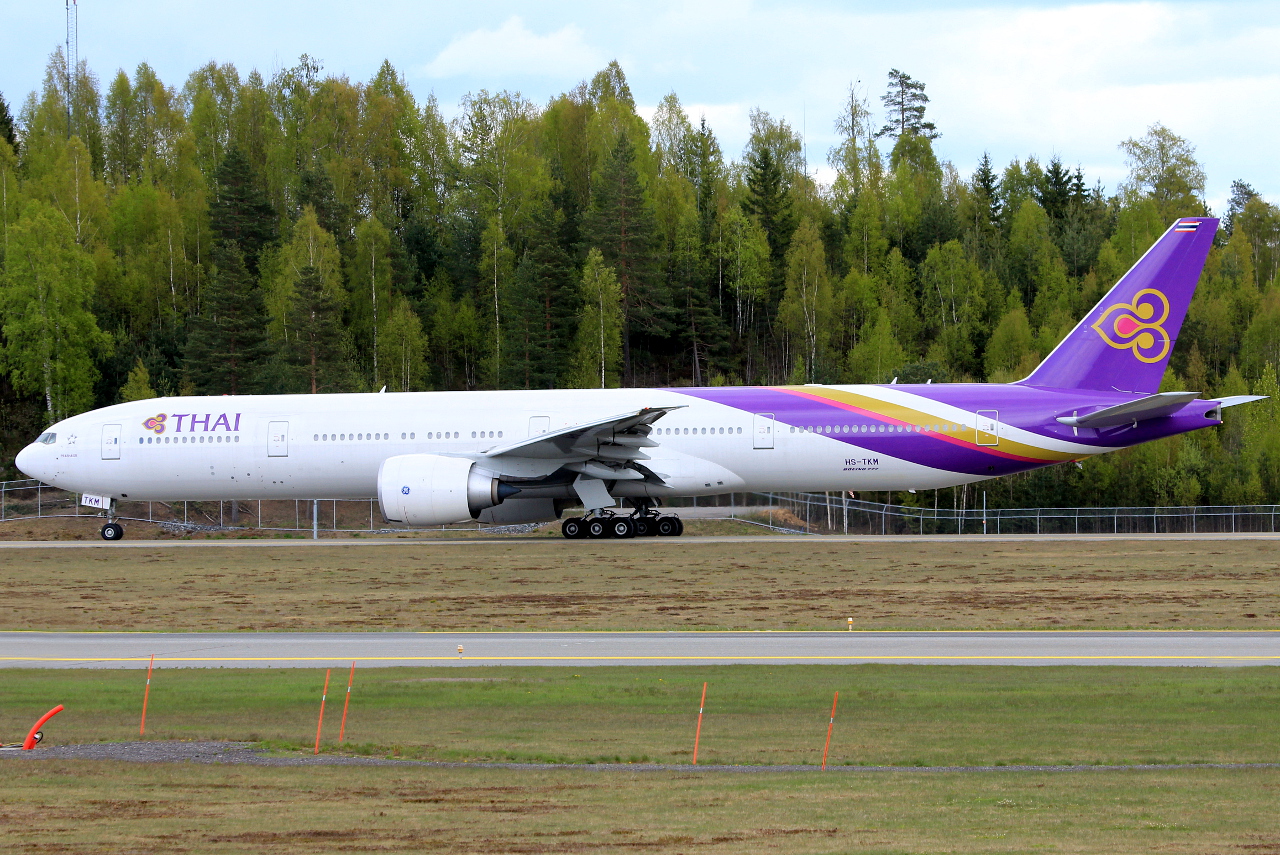HS-TKM (41522) 2013 Boeing 777-3AL(ER)