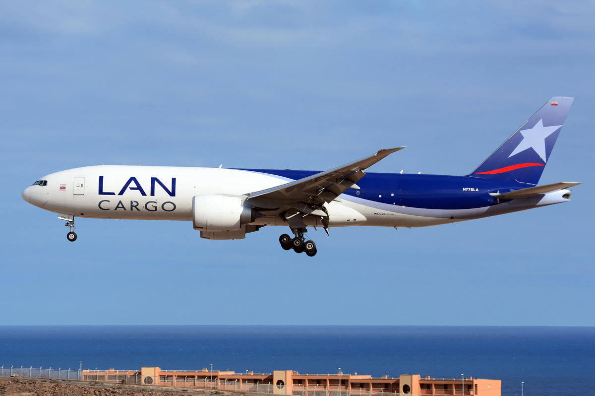 N776LA, (cn 38091), Boeing 777F