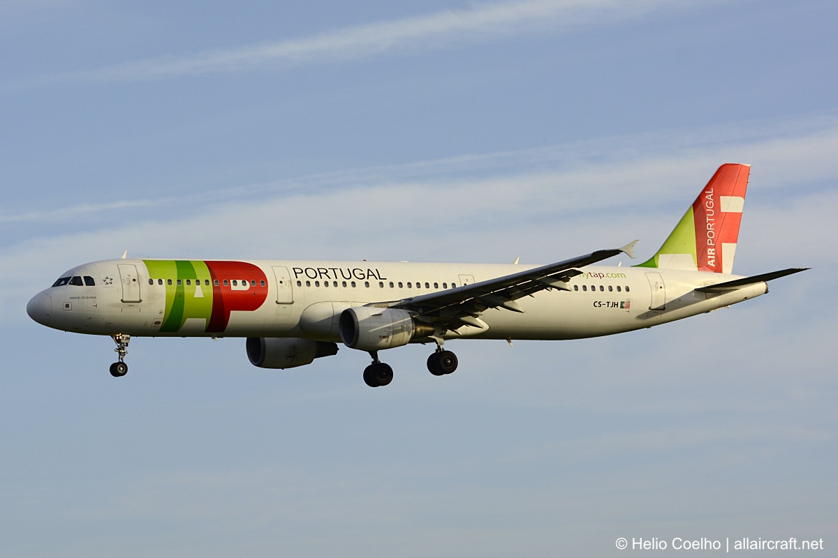 CS-TJH (2270) 2004 Airbus A321-211
