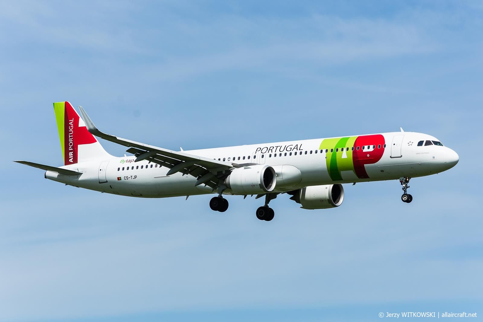 CS-TJP (8946) 2019 Airbus A321-251NX